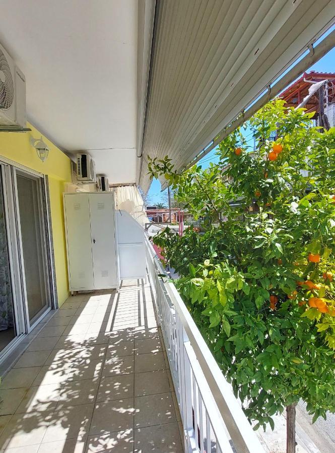 Orange Tree Apartment Asproválta Eksteriør bilde